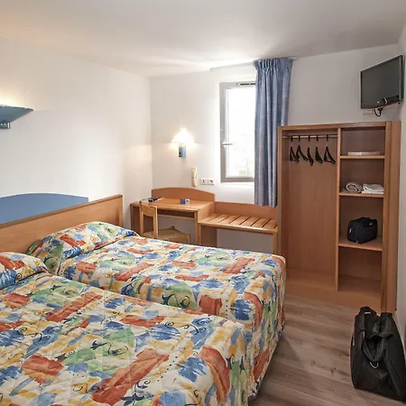 Hotel Brit Essentiel 2*