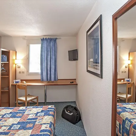 Brit Essentiel Hotel Millau