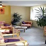 Hotel Brit Essentiel 2*