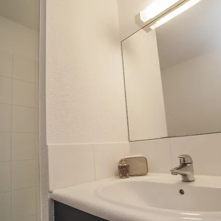 Brit Essentiel 2* Millau