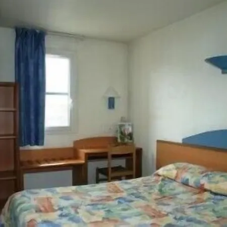 Brit Essentiel Otel 2*