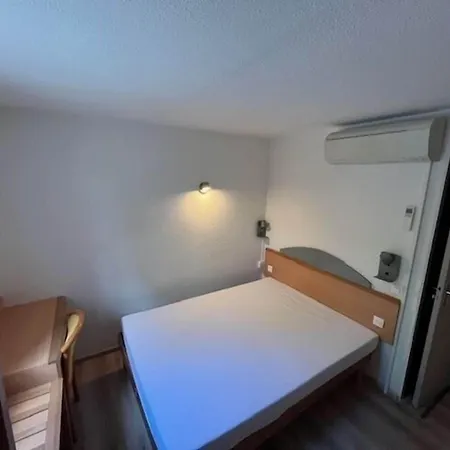 Brit Essentiel Hotel Millau