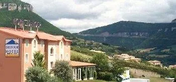 Brit Essentiel 2* Millau